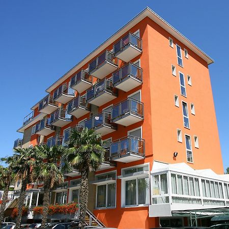 לידו די ג'סולו Hotel Torino מראה חיצוני תמונה