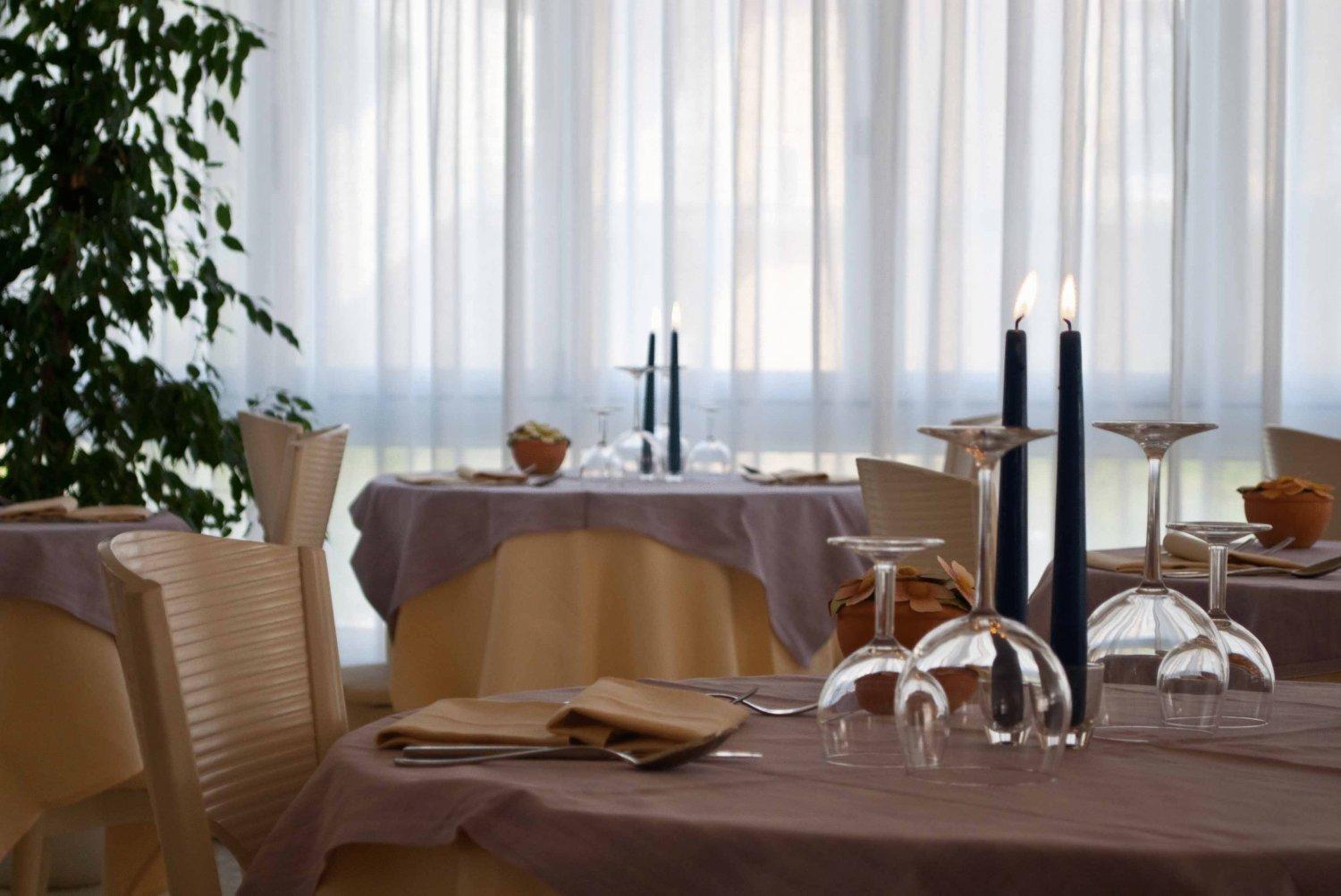 לידו די ג'סולו Hotel Torino מראה חיצוני תמונה