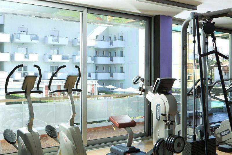 לידו די ג'סולו Hotel Torino מראה חיצוני תמונה
