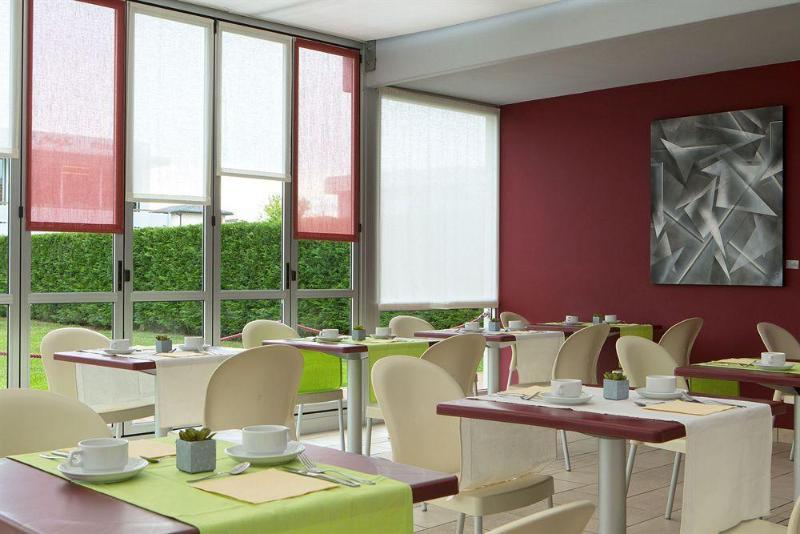 לידו די ג'סולו Hotel Torino מראה חיצוני תמונה