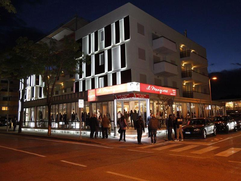 לידו די ג'סולו Hotel Torino מראה חיצוני תמונה